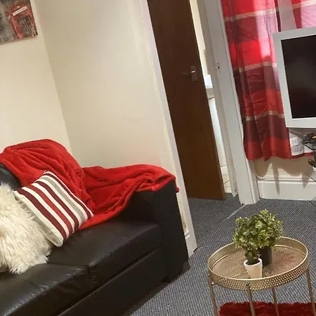 Bed & Breakfast Sky Emerald House Leeds City