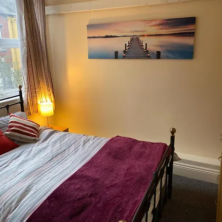 Sky Emerald House Leeds City
