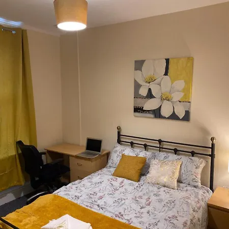 Sky Emerald House Leeds City Λιντς